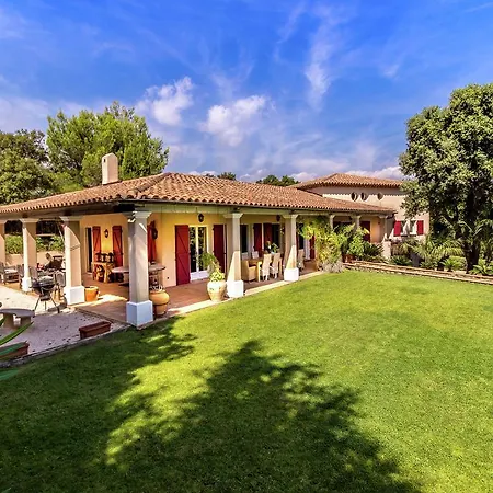 Palmyra Villa *